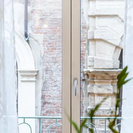 Casta Diva - Maison D'hote アパート *