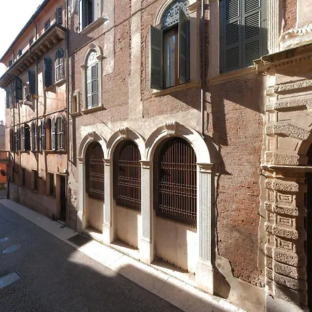 Casta Diva - Maison D'hôte